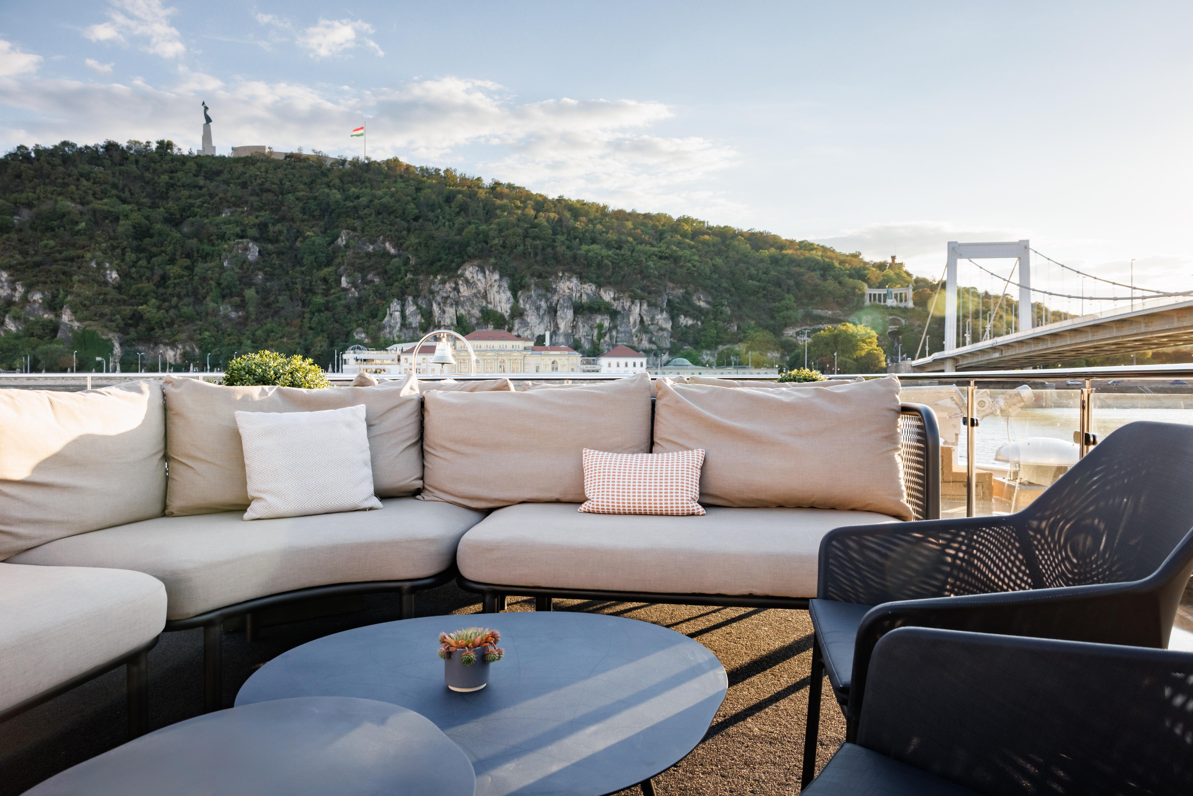 Avalon Tranquility II - Sky Deck
